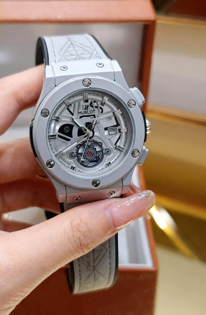 HUBLOT BIGBANG GENTS WATCH ⌚